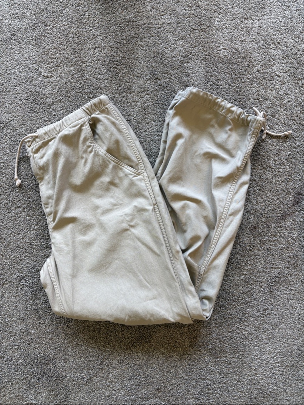Tna Cargo Tan Drawstring Jogger Pants Women’s Medium